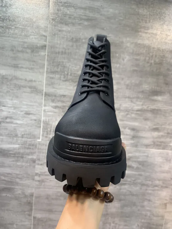 Balenciaga Shoe 